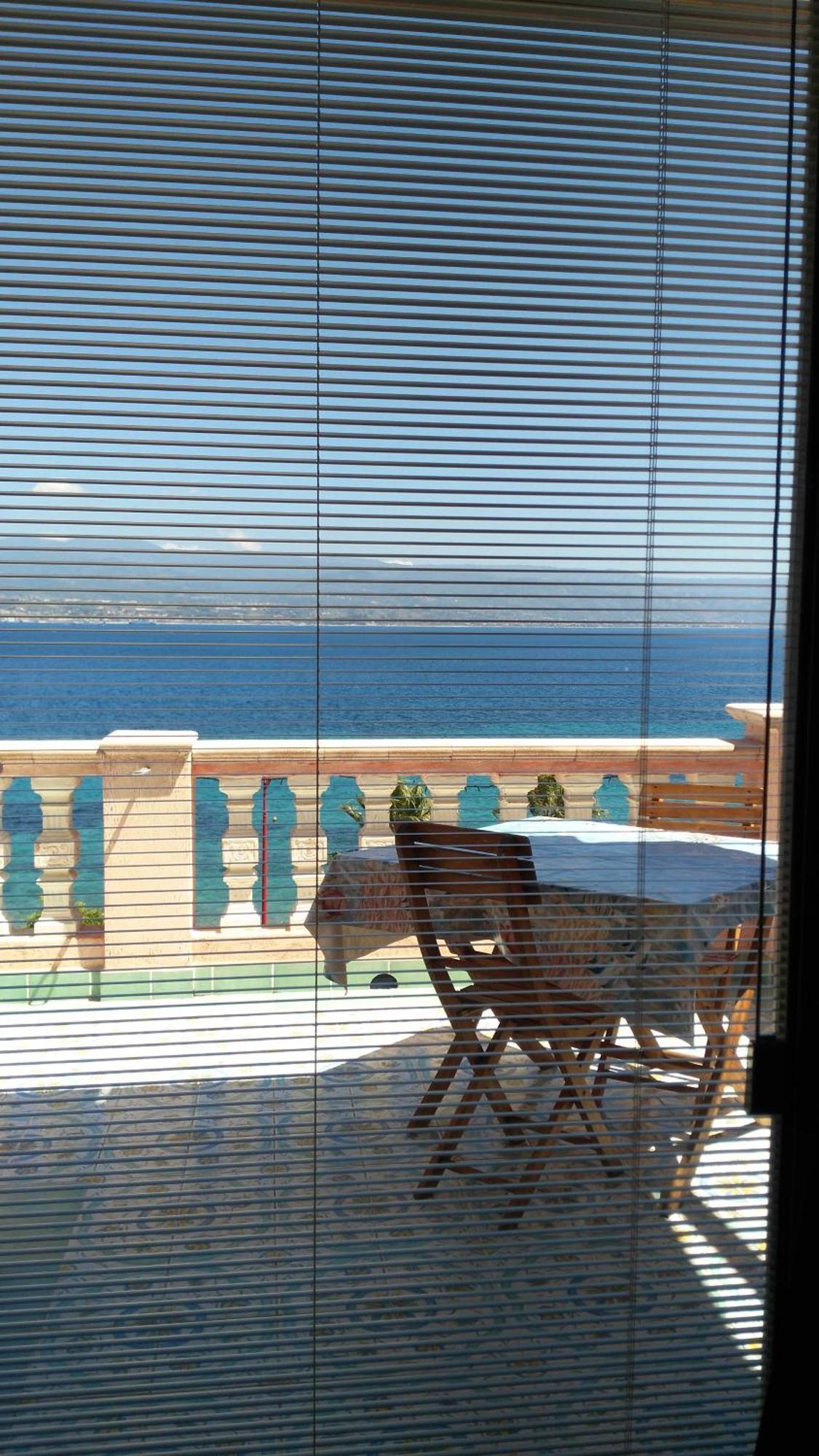 Appartamento con 1 Camera da Letto e Vista Mare
