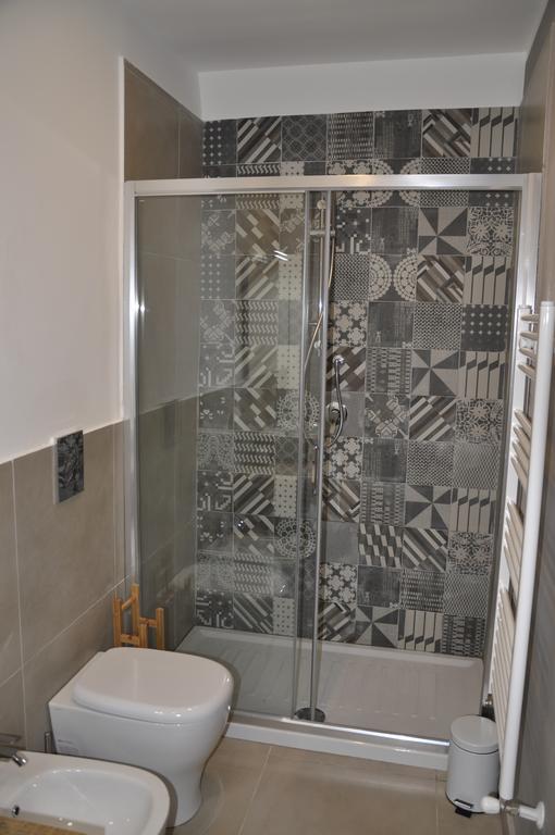 Superior Studio,268144257:JPEG