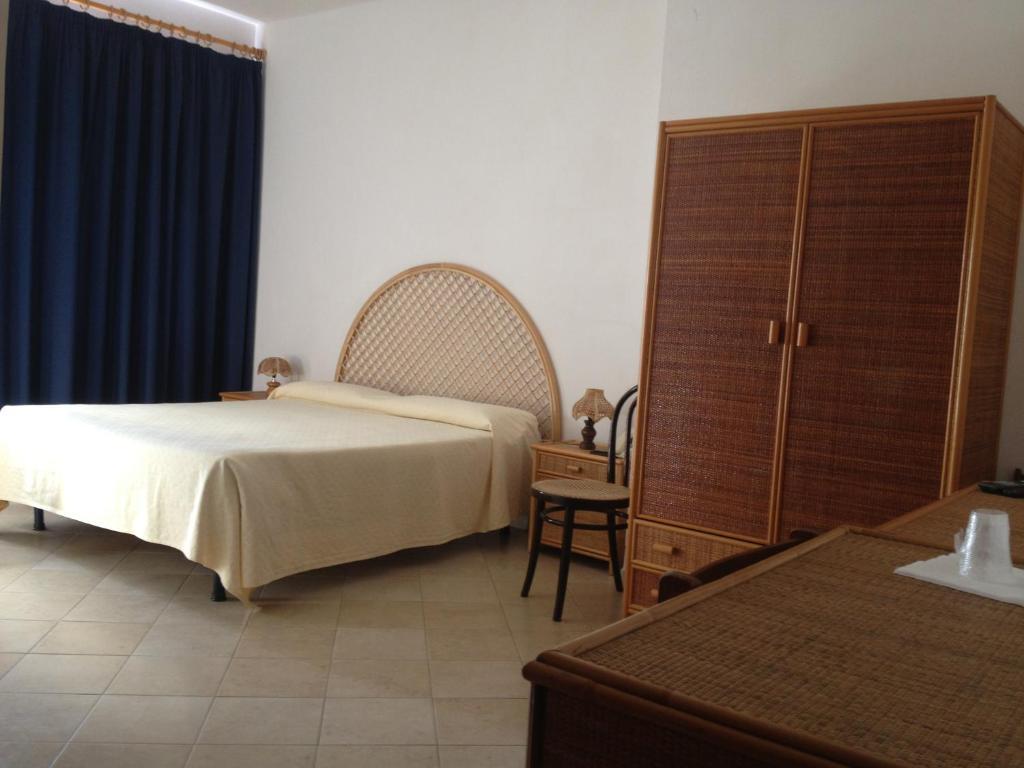 Double or Twin Room Sea View,27425345:JPEG
