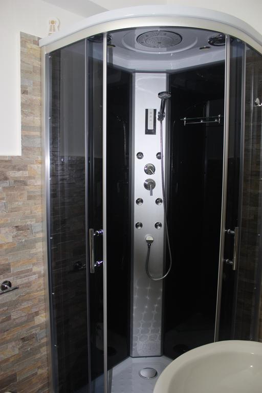 Deluxe Double Room with Extra Bed