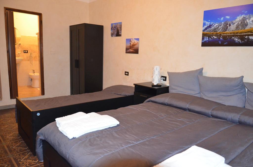 Deluxe Tweepersoonskamer met Extra Bed