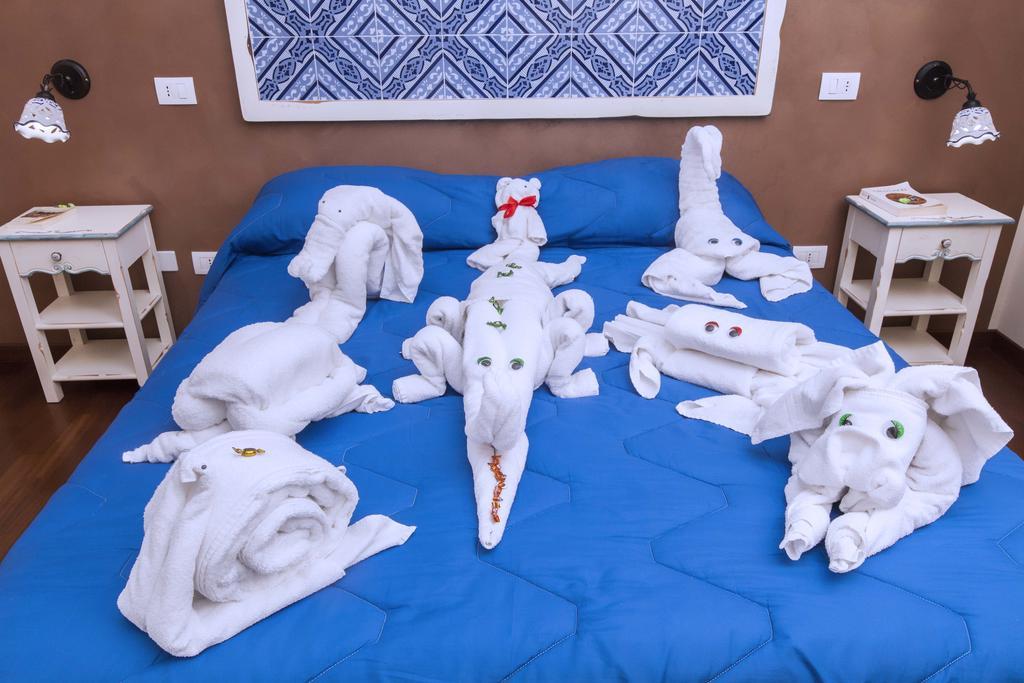 Deluxe Double Room,643928328:JPEG
