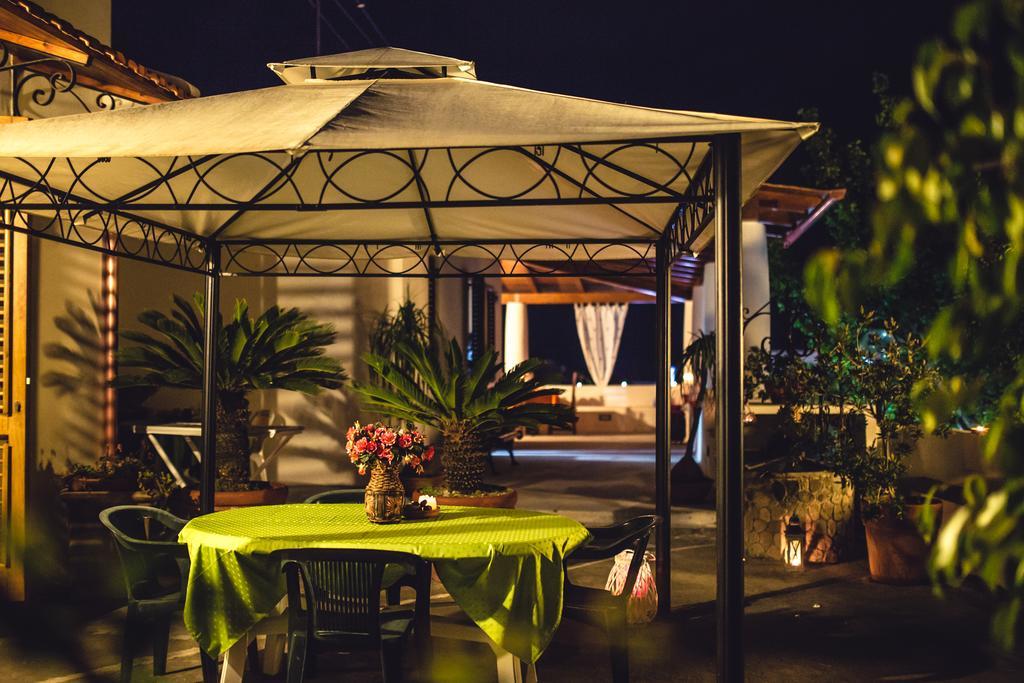 Standard  Double Room with terrace and sea view,398928702:JPEG