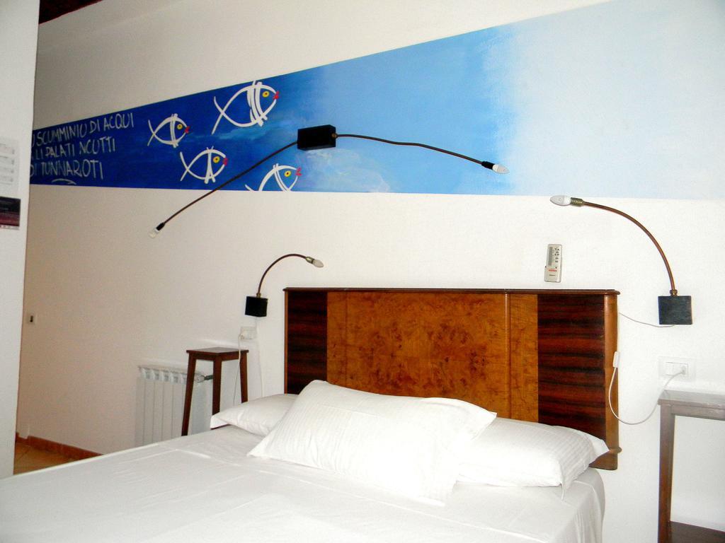 Double Room,438093969:JPEG