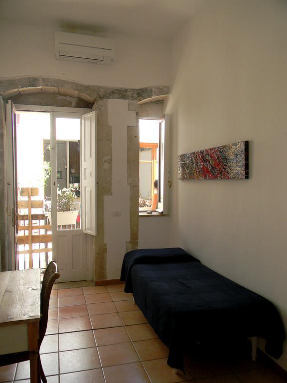 Triple Room,438112284:JPEG