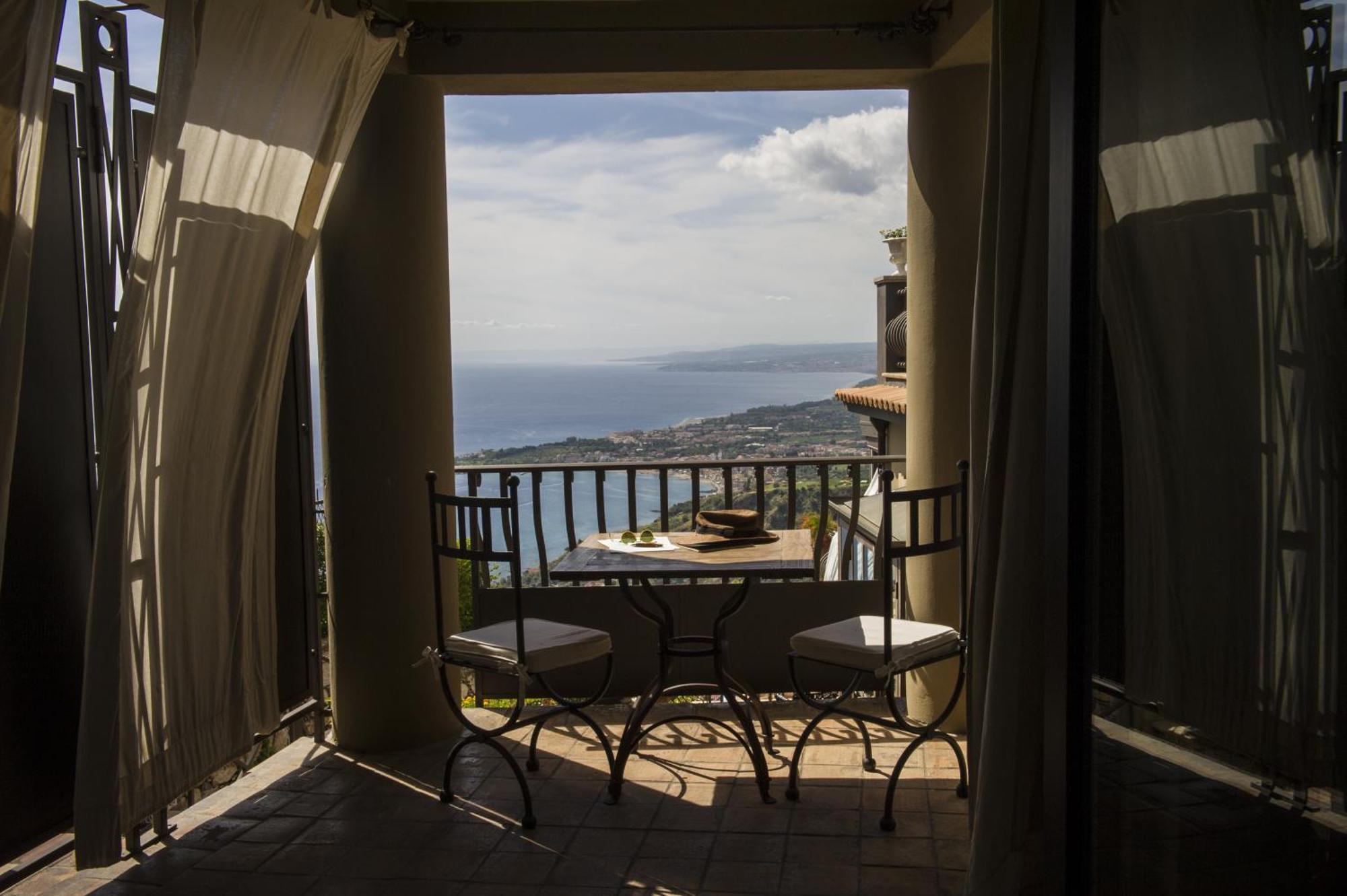 Junior Suite with Sea View,630906237:JPEG