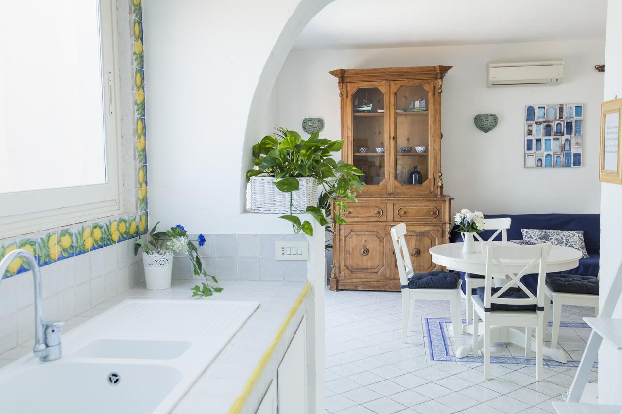 Apartment with Terrace,605051493:JPEG