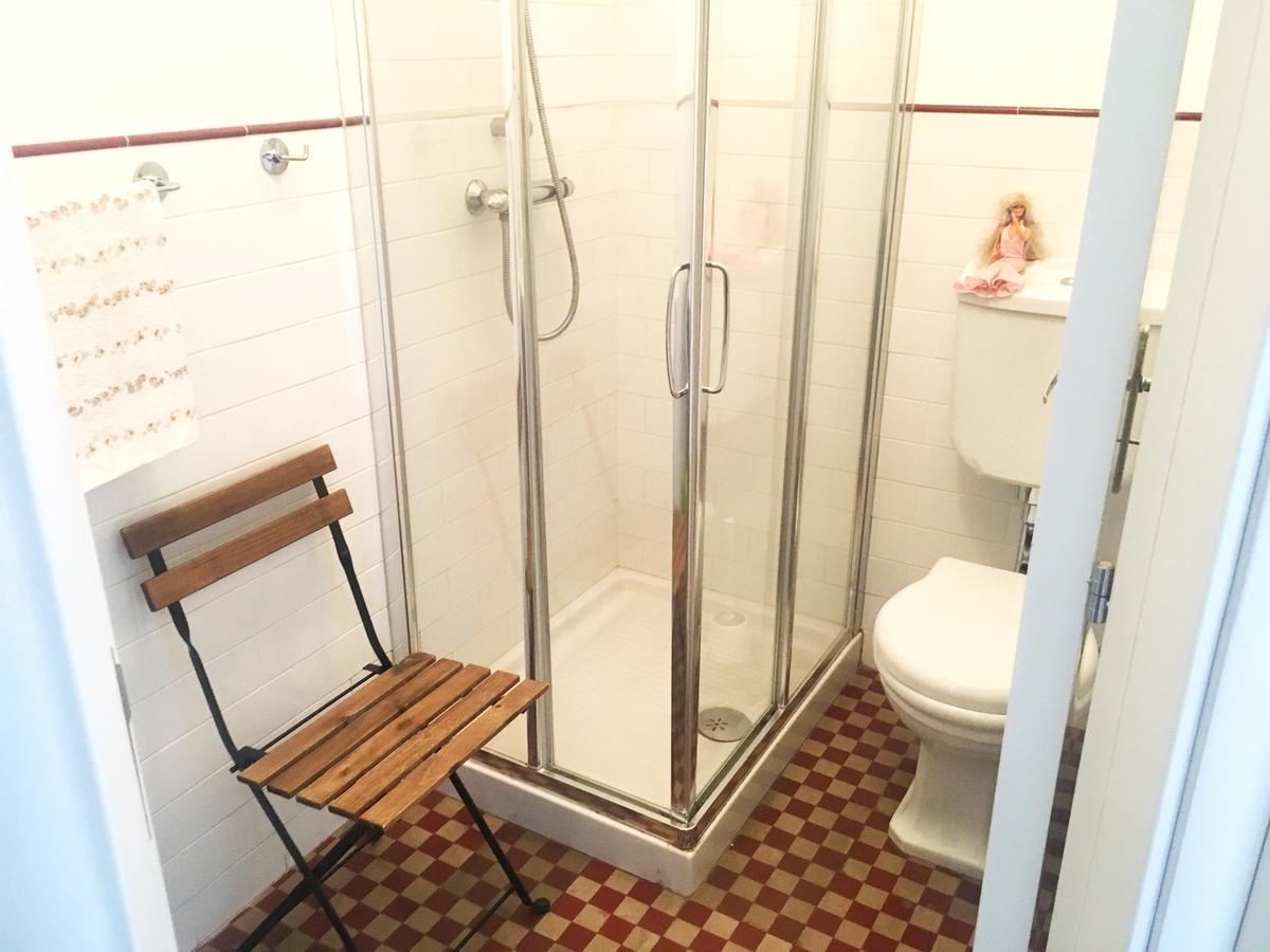 Chambre Familiale avec Salle de Bains Privative
