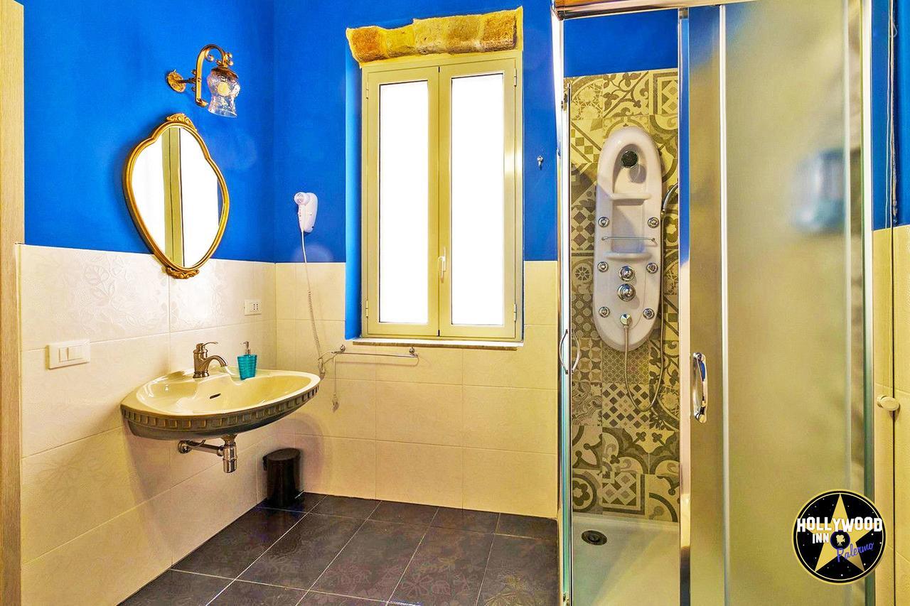 Deluxe Double Room with Shower