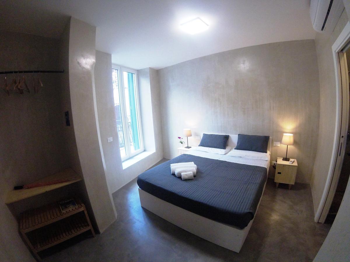 Doppelzimmer mit Balkon