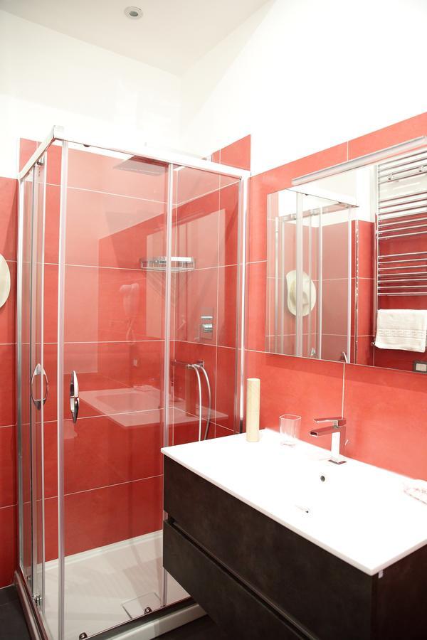 Deluxe Double Room with Shower,666439038:JPEG