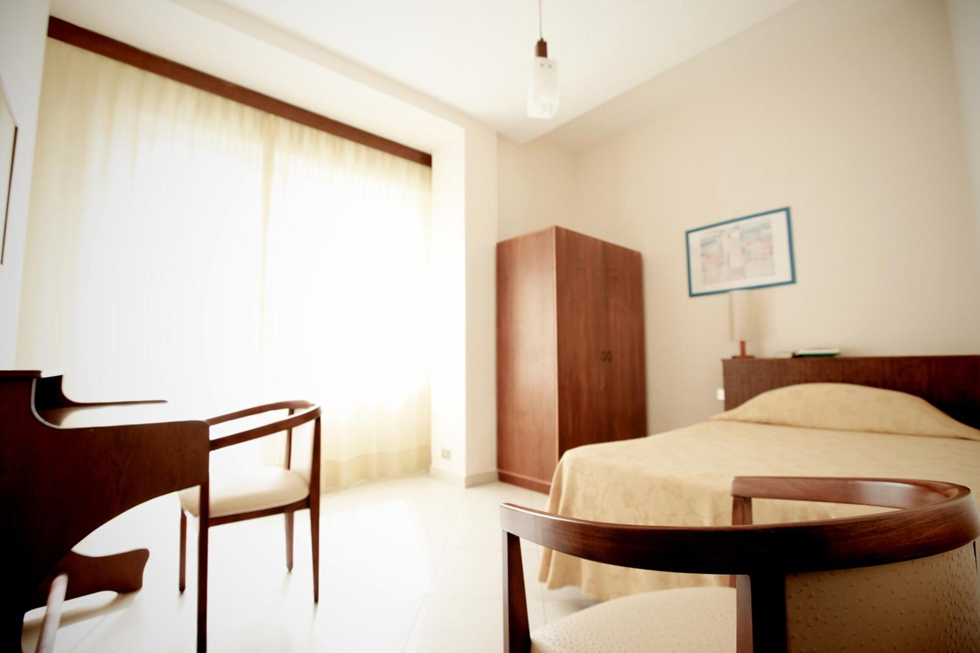 Double or Twin Room,209039629:JPEG