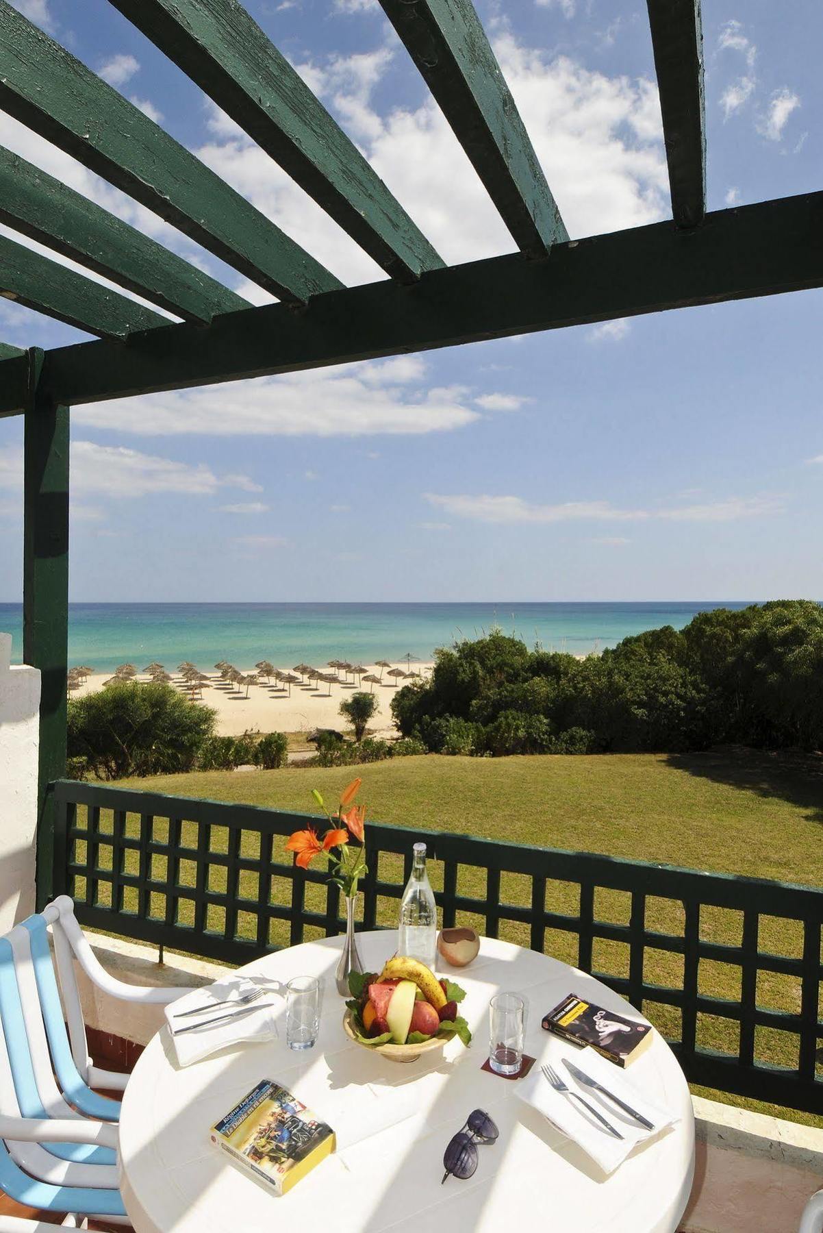 Double Room Balcony Garden View