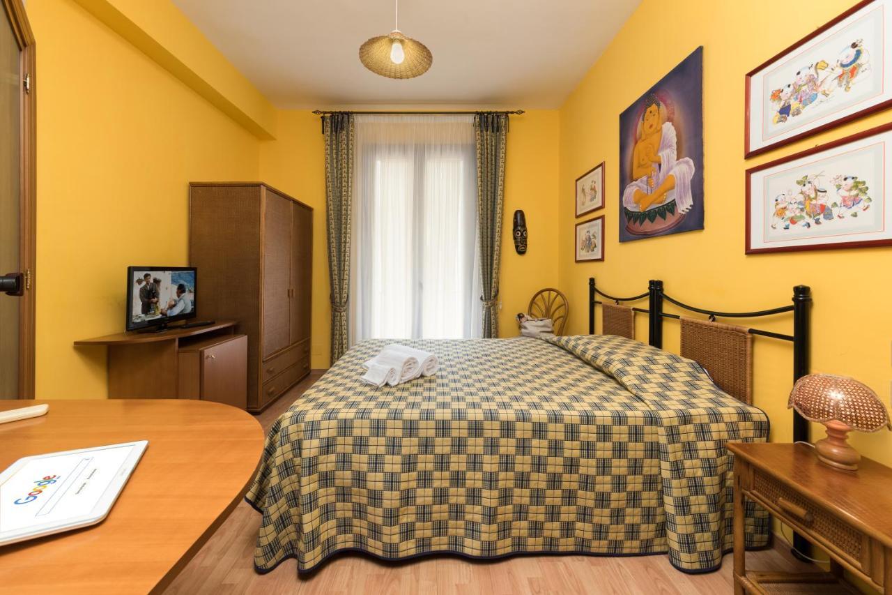 Single Room with Bathroom,141531885:JPEG