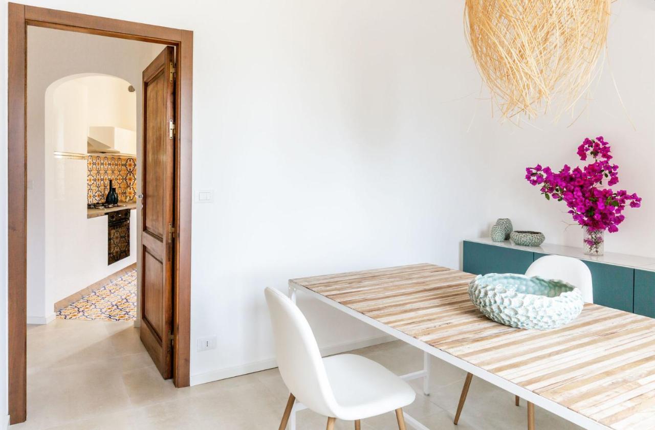 Apartment with Garden View