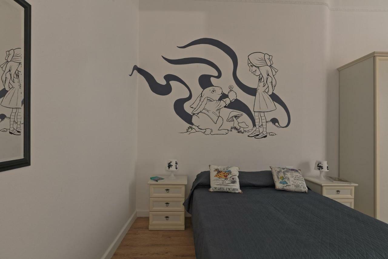 Standard Double or Twin Room,835109333:JPEG