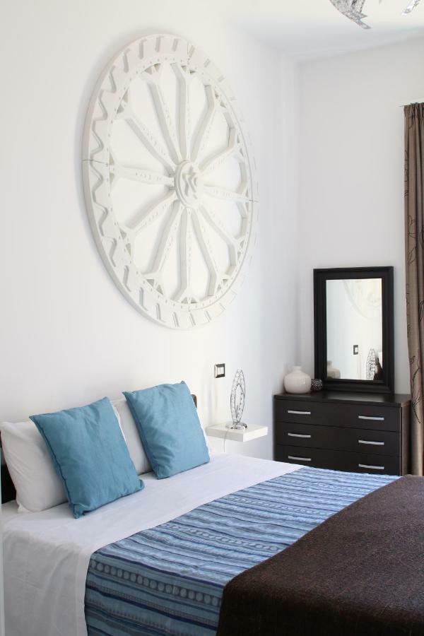 Two-Bedroom Apartment Balcony Sea View