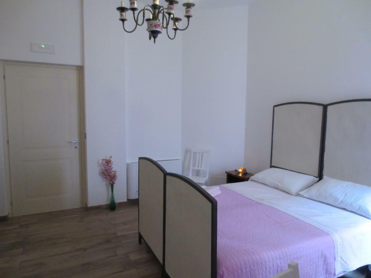 Chambre Double - Accessible aux Personnes à Mobilité Réduite