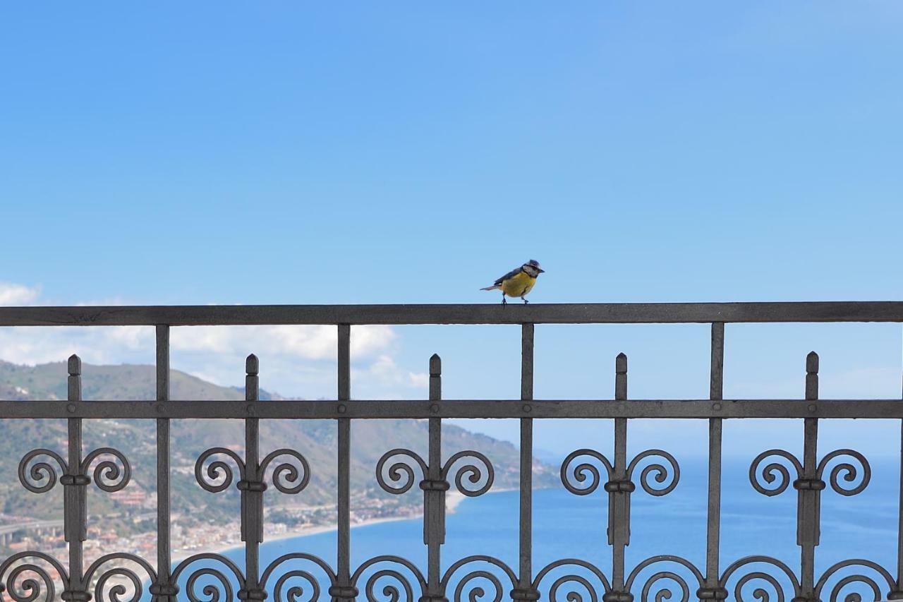 Chambre Double Supérieure avec Balcon - Vue sur Mer