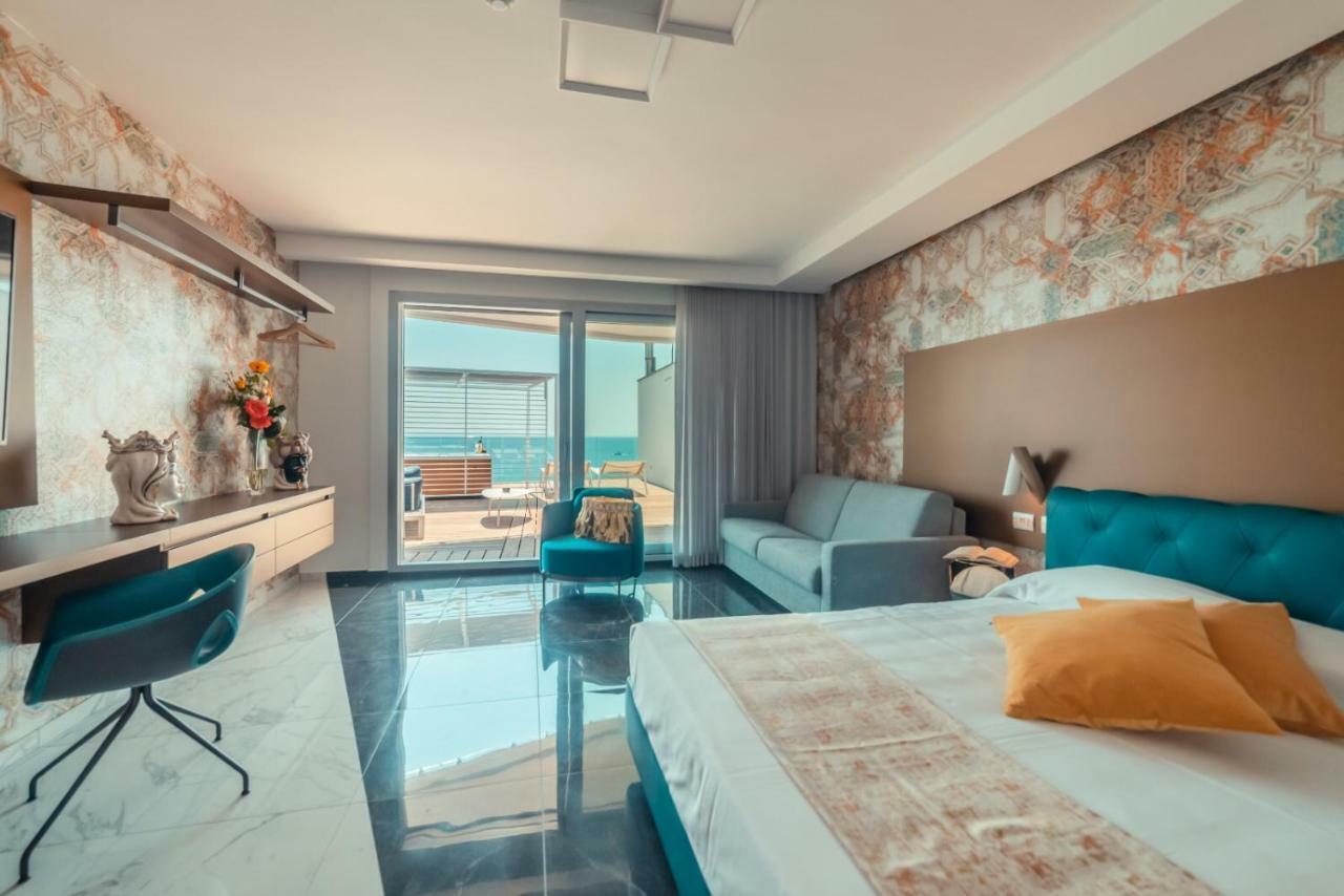 Junior Suite with Sea View,828592085:JPEG