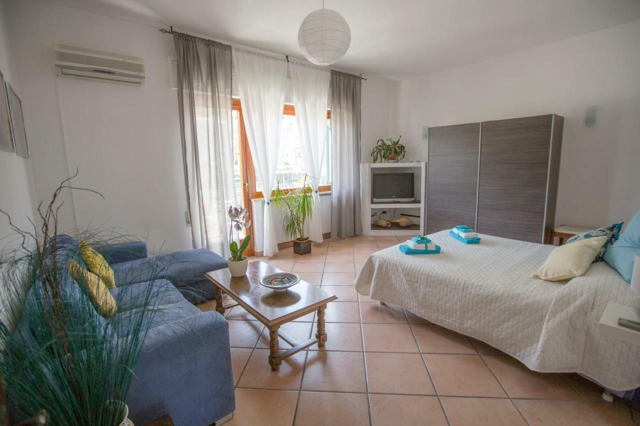 Chambre Triple avec Salle de Bains Privative Séparée