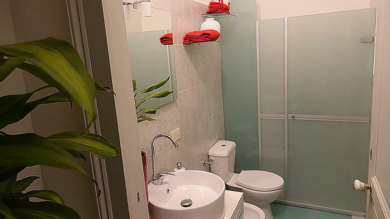 Camera Matrimoniale con Bagno Privato Esterno