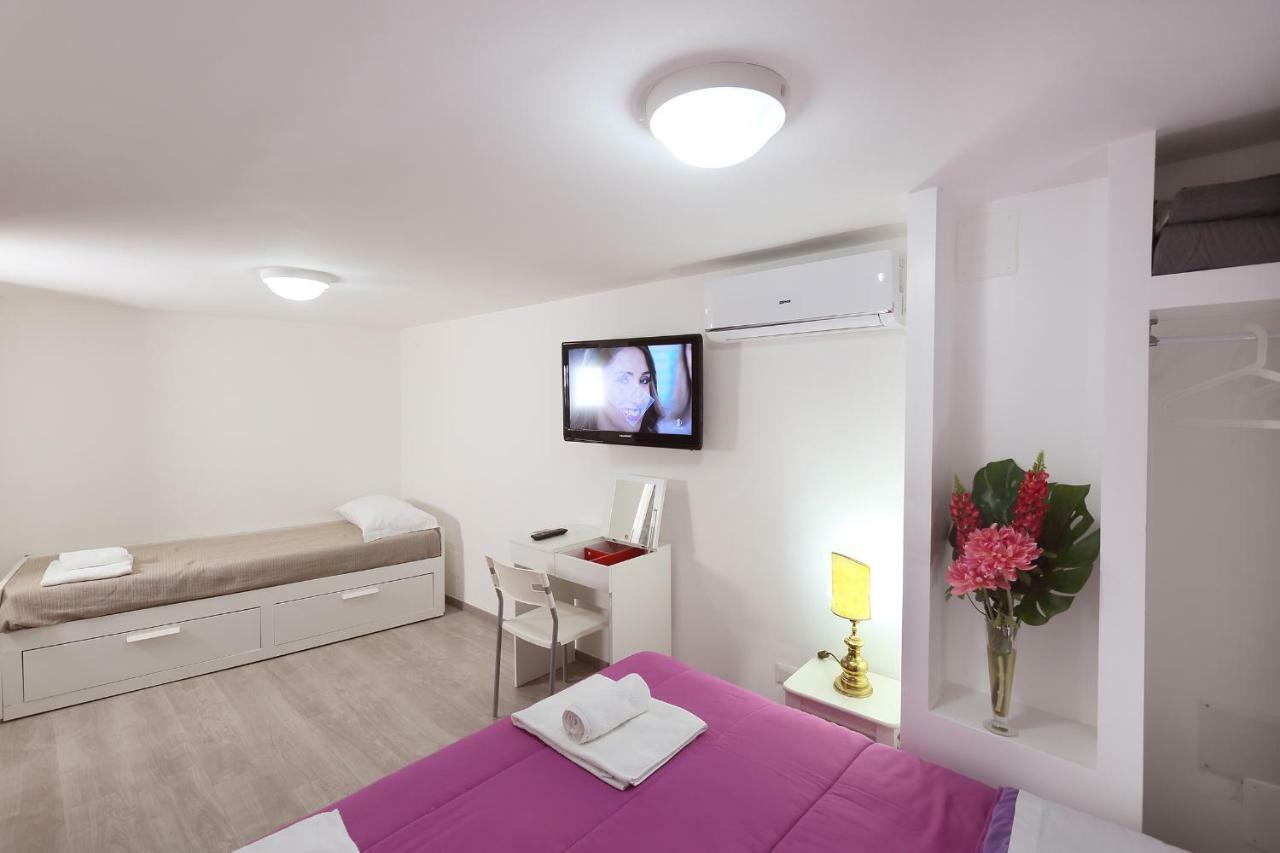 Triple Room,851530610:JPEG