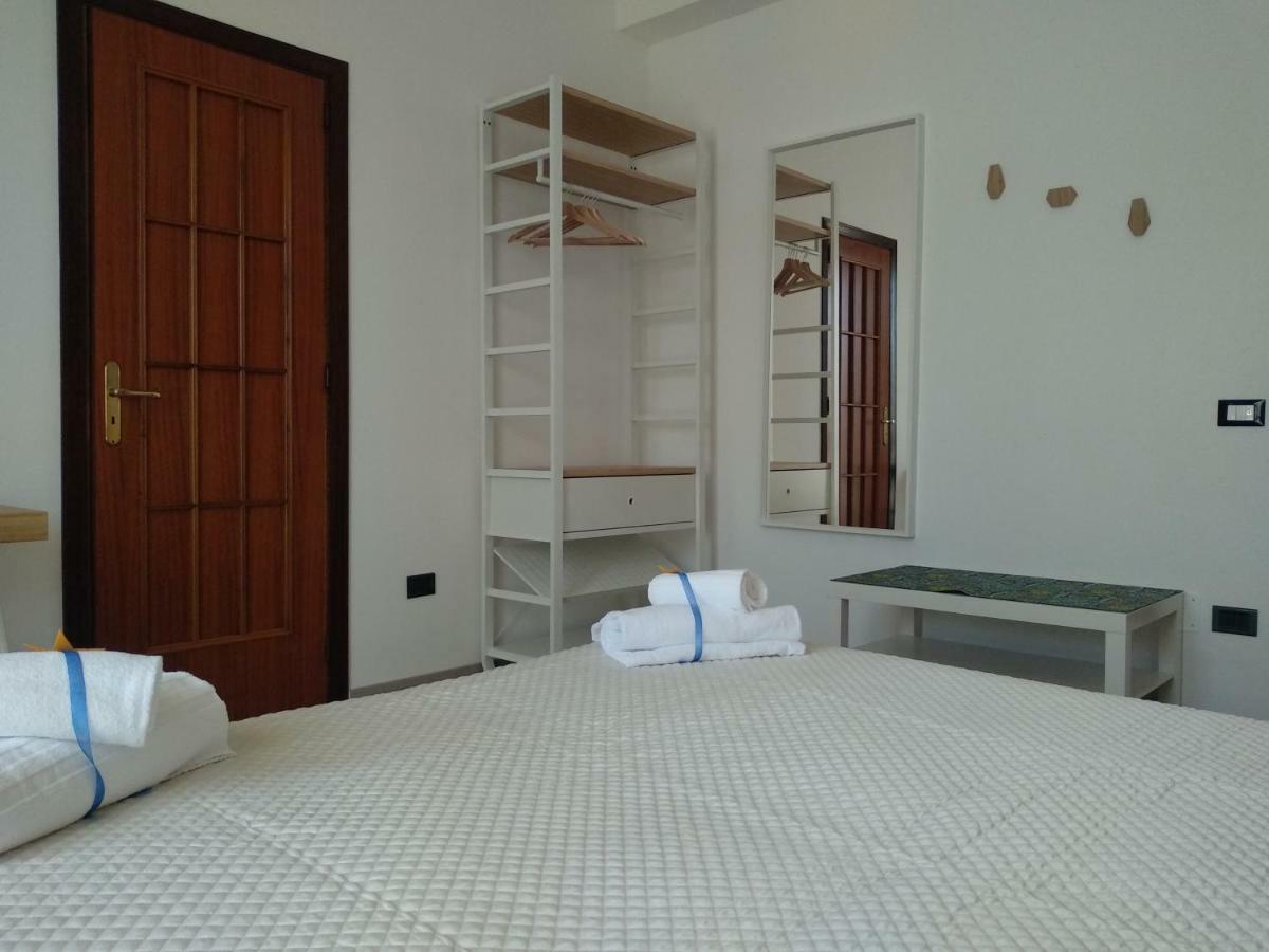 Deluxe Double Room with Balcony,889367257:JPEG