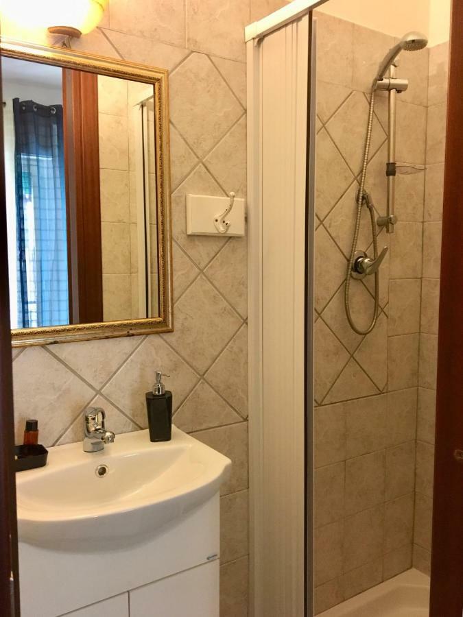 Chambre Double pour 1 Adulte