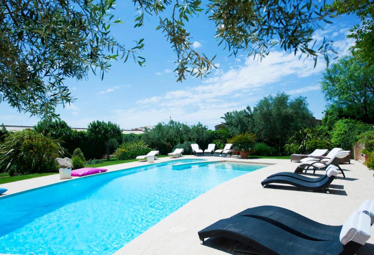 Villa con Piscina Privata
