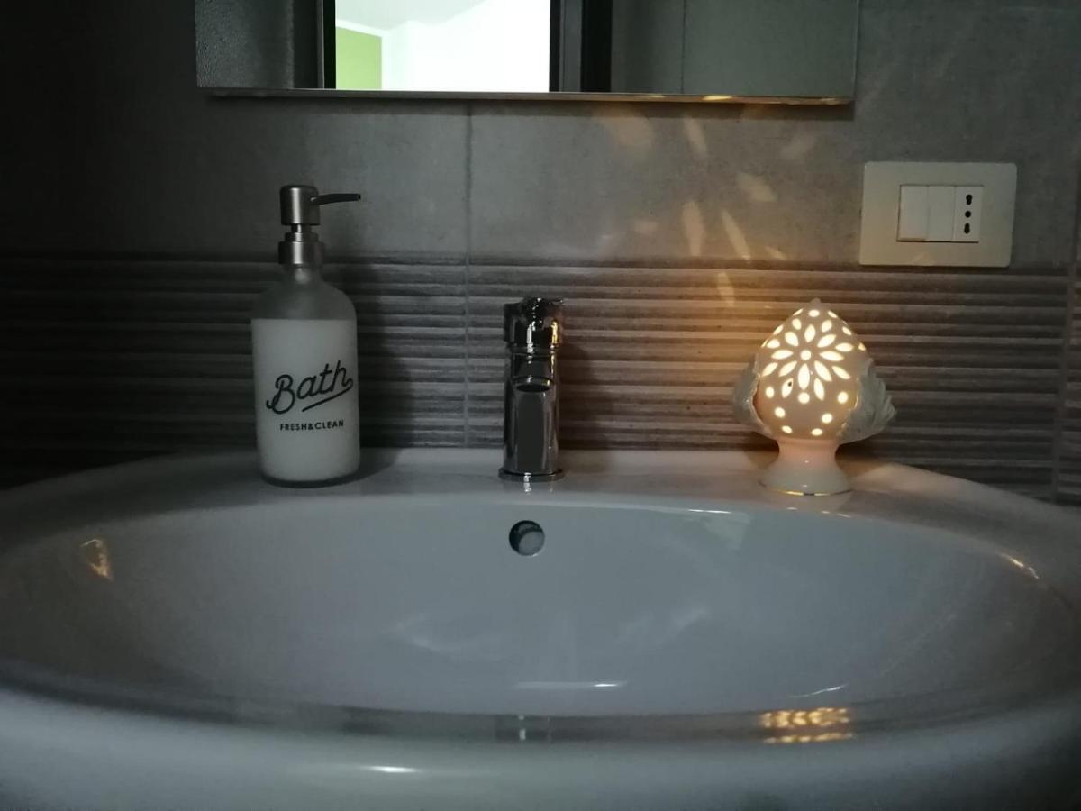 Camera Matrimoniale/Doppia con Letti Singoli con Bagno Privato