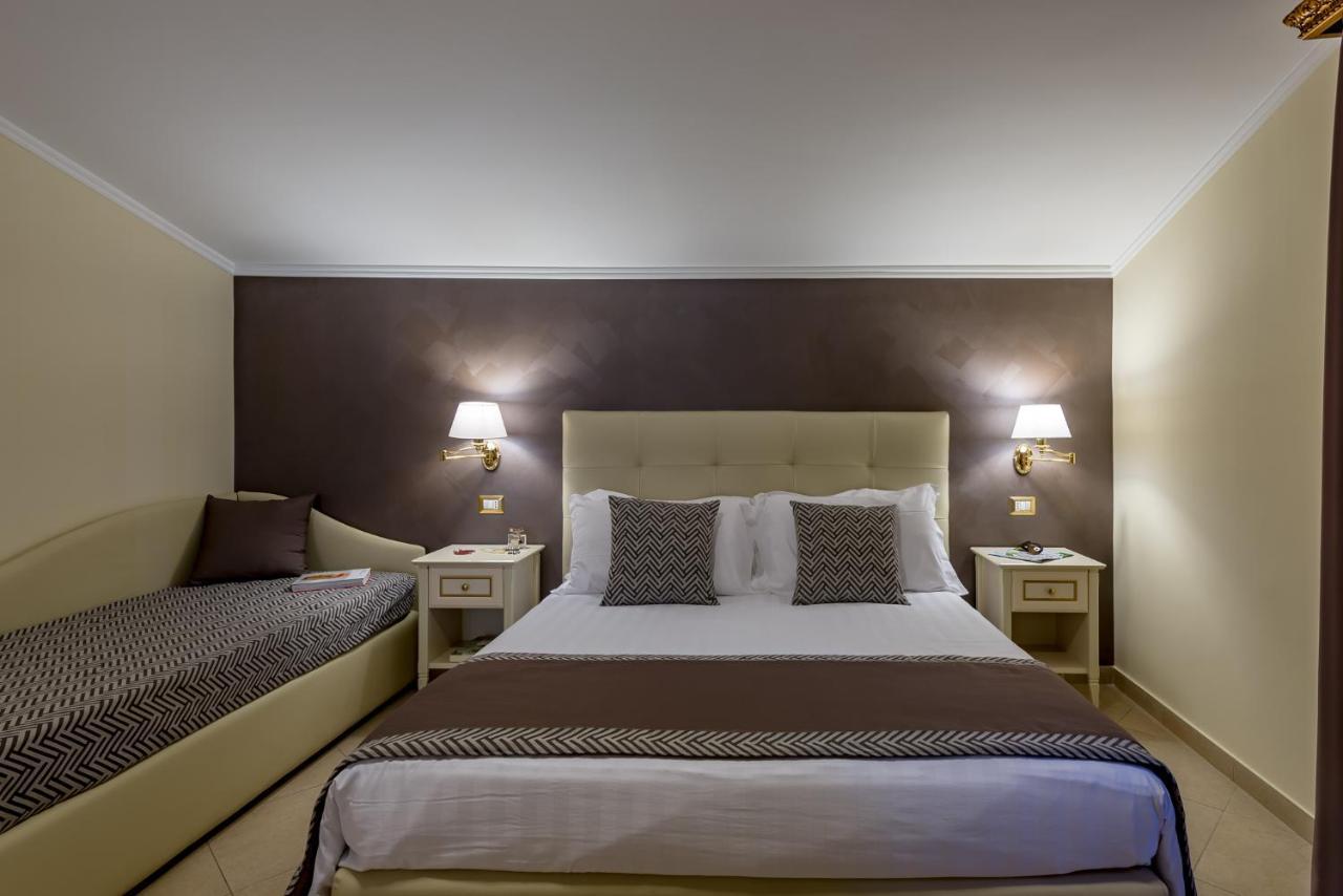 Chambre Double ou Lits Jumeaux Supérieure avec Terrasse