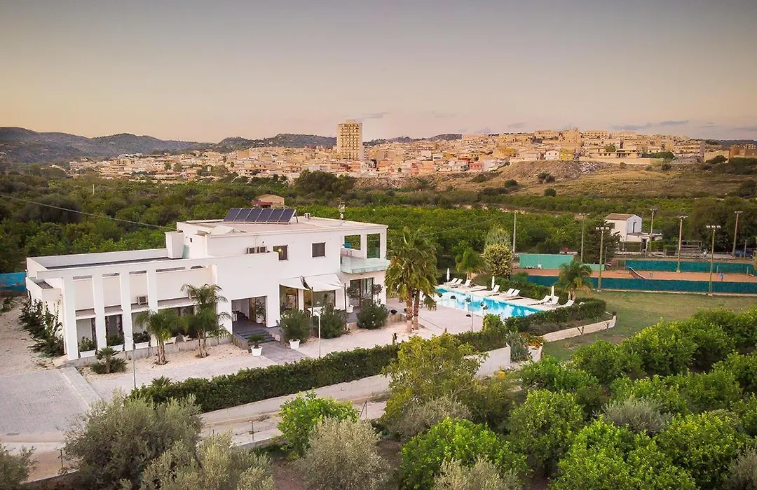 Villa Landolina-1