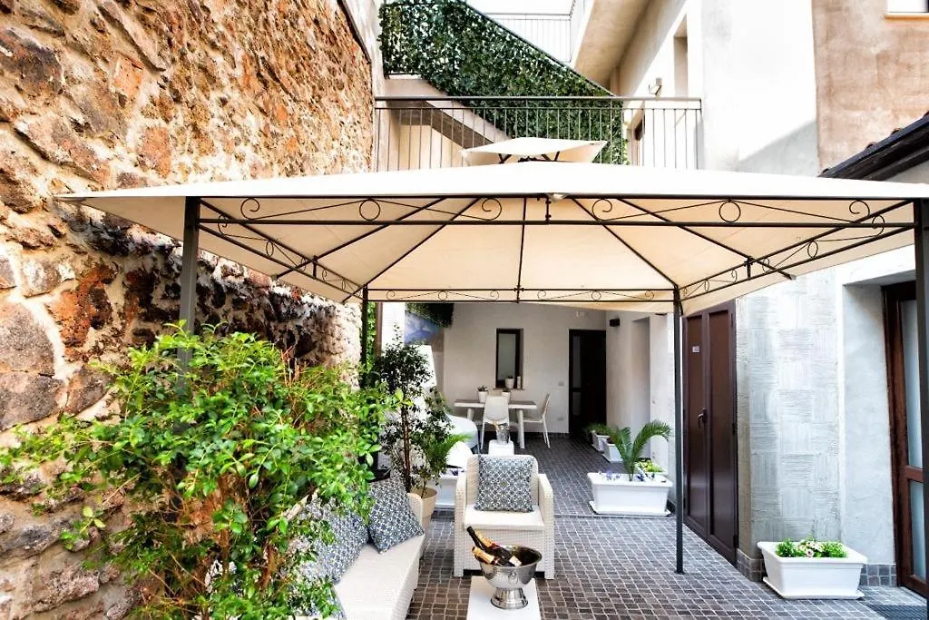 Catania Rooms-1