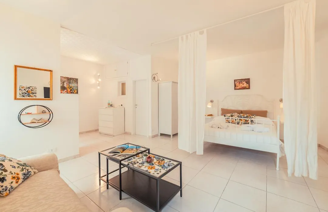 Taormina Apartments-1