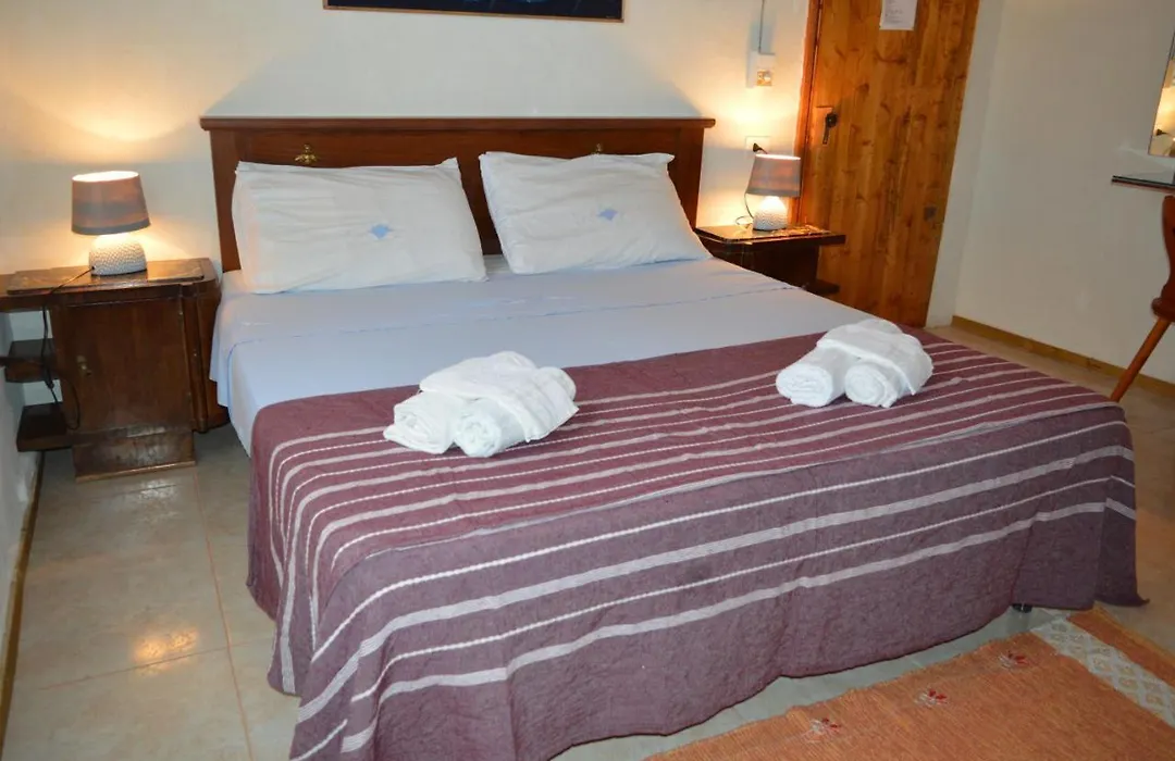 Country Room-1