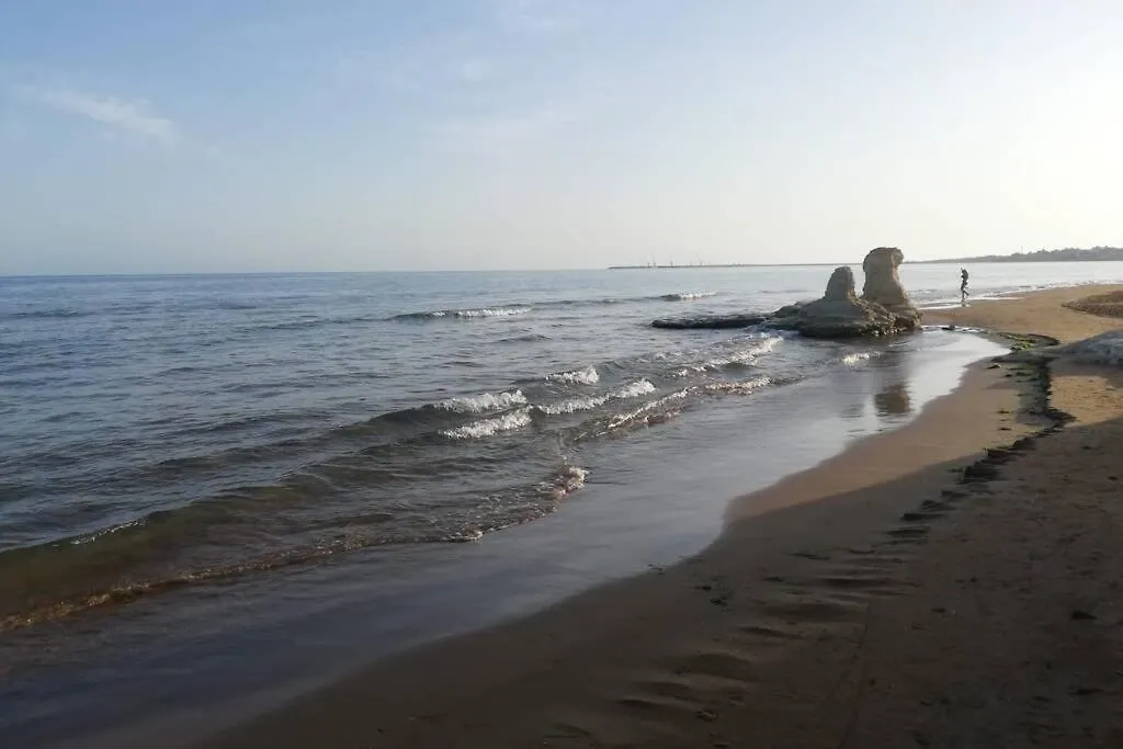 Grazioso appartamento di fronte al mare-1