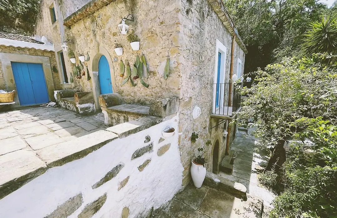 La Casa Del Nespolo-1
