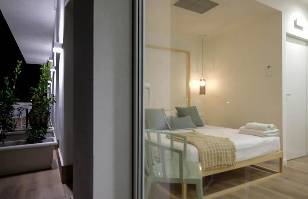 La Sirena Rooms-1