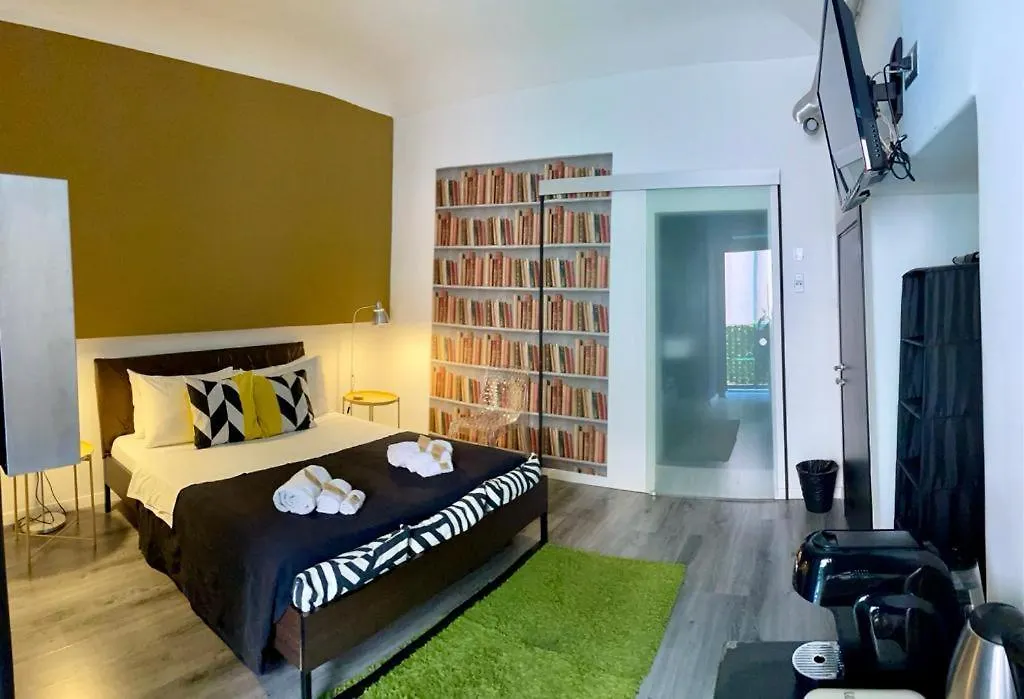Minihomecatania-1