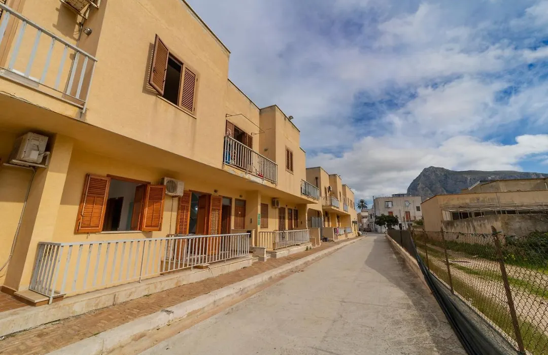 Mi Casa Es Tu Casa-1