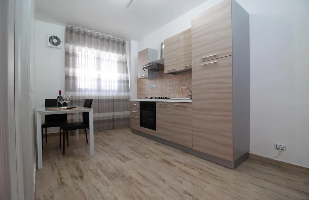 Casa "Craunari"-1