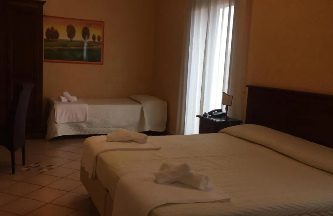 Hotel Paradiso Delle Madonie-1