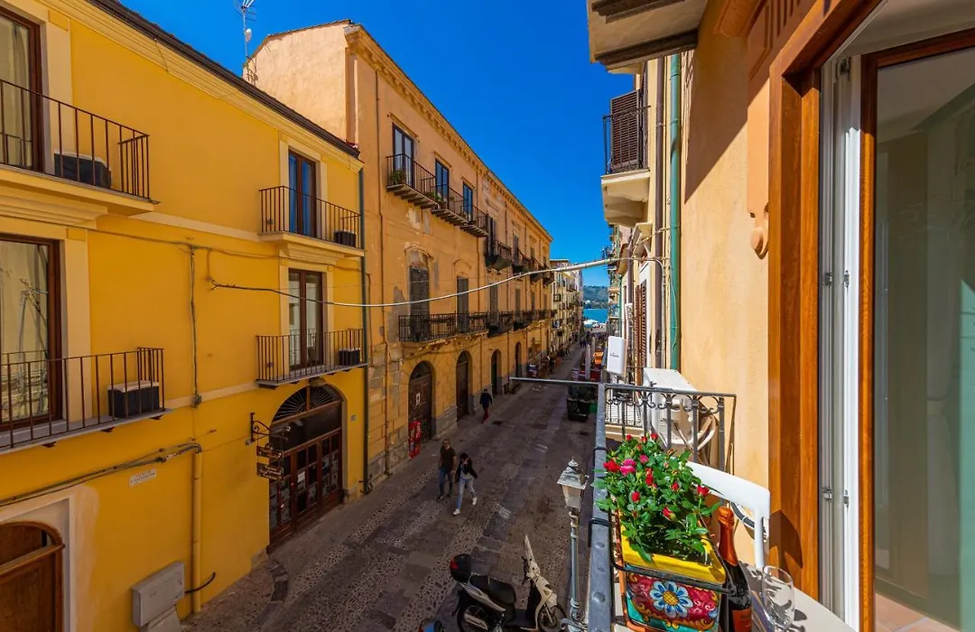 Cathena Holiday Cefalu-1