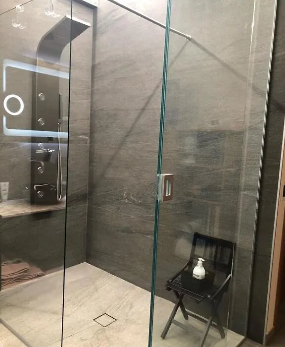 La stanza dell'O-zio-1