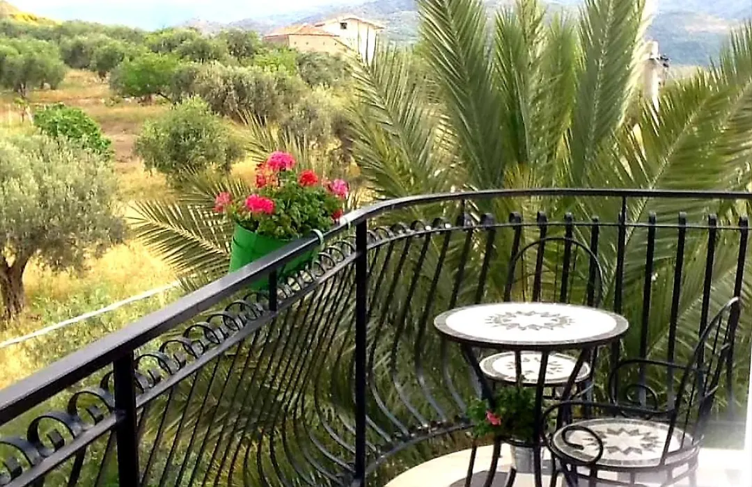 Room In Guest Room - Spend Little And Enjoy Sicily-1