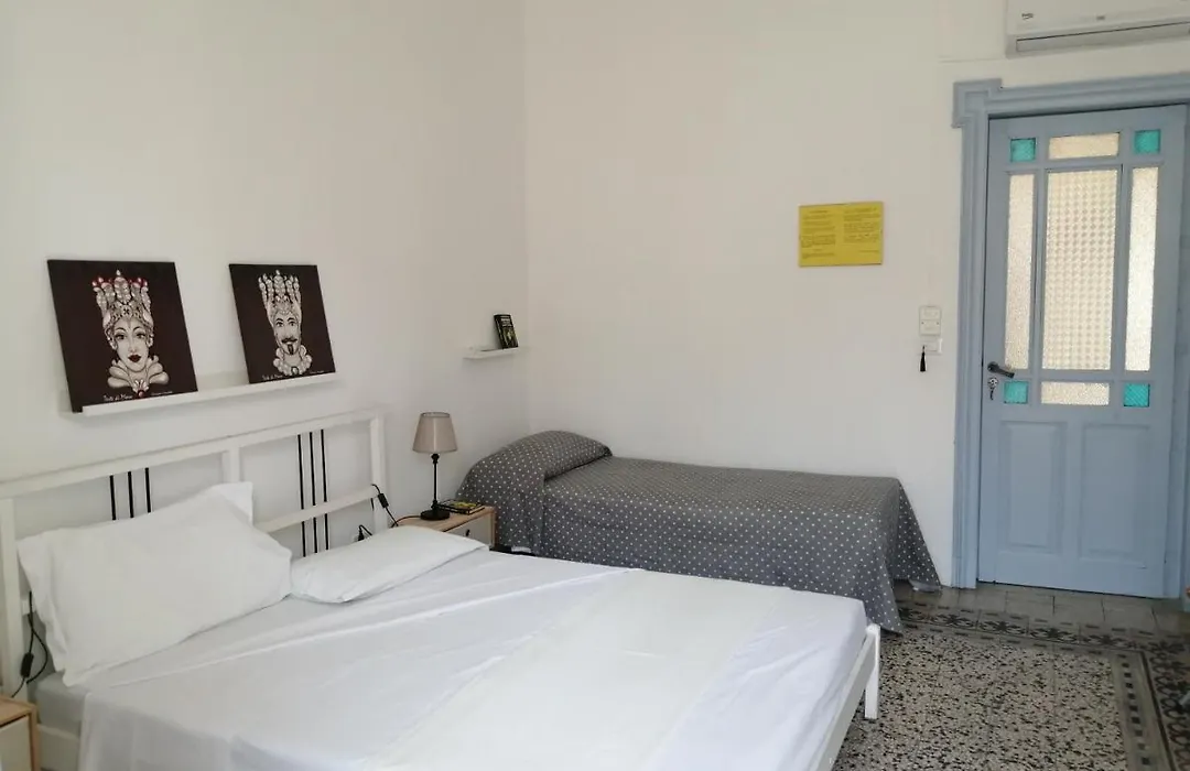 Elianthos B&B-1
