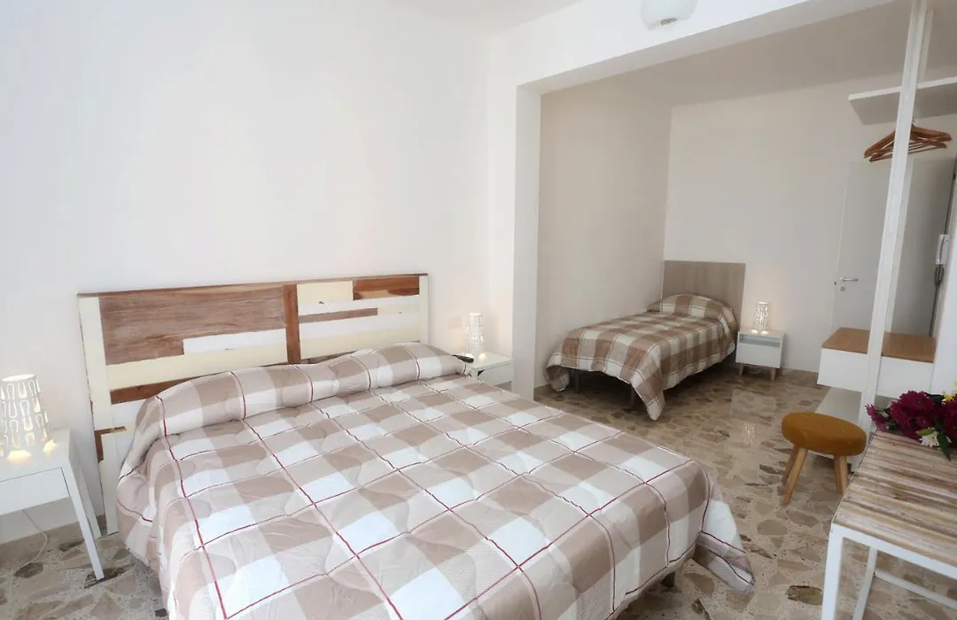 Le Tre Comari Rooms Nel Cuore Di Ragusa Ibla-1