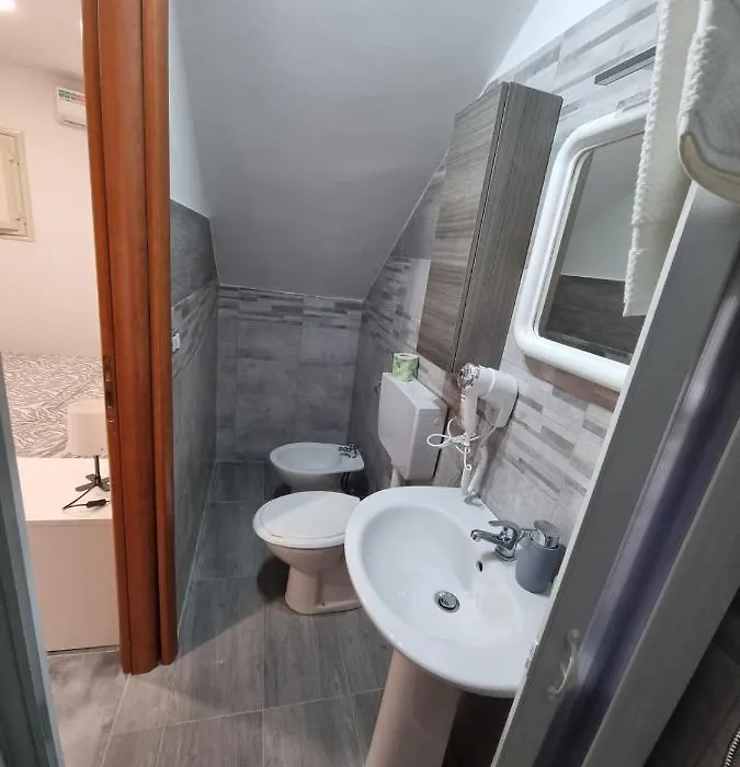 B&B Lapigna-1