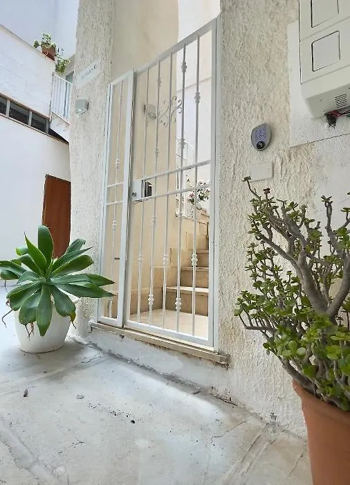 La Corte dei Colombi - GUEST HOUSE-1